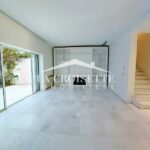 Photo-1 : Triplex indépendant S+4 avec piscine à Gammarth MTRL0109