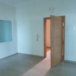 Photo-7 : Bureau haut standing 180 m², 5 pièces, situé au 2ᵉ étage à la Zone Industrielle Mghira