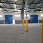 Photo-2 : Dépôt industriel 1000 m² à Fouchena, hauteur 7 m, force électrique 264A, idéal pour stockage, logistique