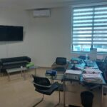 Photo-8 : Bureau haut standing 180 m², 5 pièces, situé au 2ᵉ étage à la Zone Industrielle Mghira