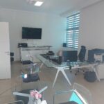 Bureau haut standing 180 m², 5 pièces, situé au 2ᵉ étage à la Zone Industrielle Mghira