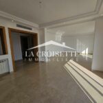 Photo-2 : Penthouse S4 avec terrasse et piscine aux Jardins de Carthage MAL4154