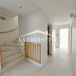 Photo-5 : Triplex indépendant S+4 avec piscine à Gammarth MTRL0109