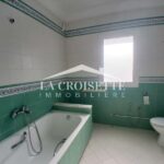 Photo-7 : Villa S+5 avec piscine à Gammarth MVL0047