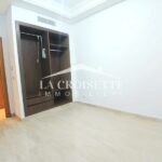 Photo-7 : Appartement S+4 avec chambre de service et jardin aux Berges du Lac 2 MAL2010