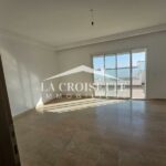 Photo-8 : Penthouse S4 avec terrasse et piscine aux Jardins de Carthage MAL4154