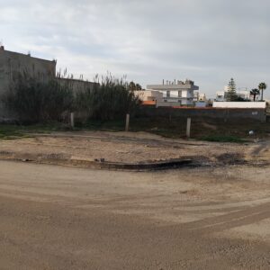 Terrain à cité des juges Raoued Plage