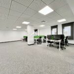 Photo-2 : Bureau au Lac 1