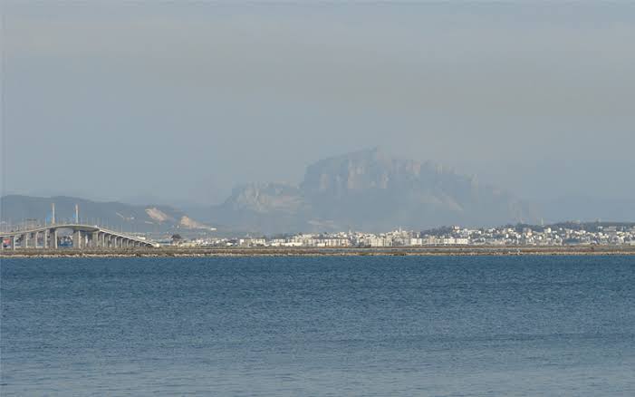 Colocation bureau aux berges du lac