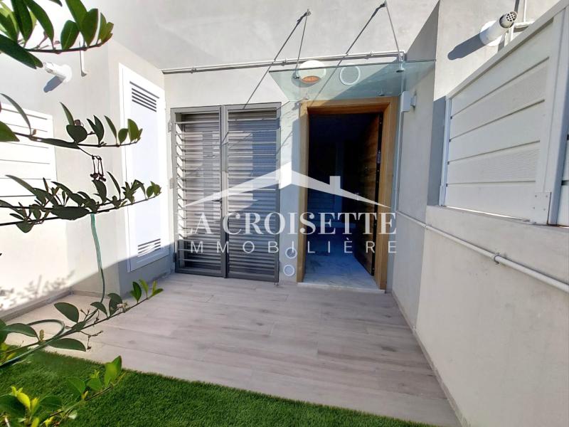 Duplex S1 avec jardin à La Marsa MDL0711