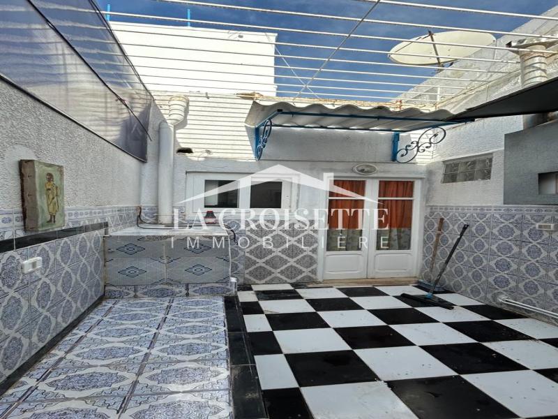 Rez-de-chaussée de villa meublé s2 avec terrasse à Sidi Bou Saïd MRCL0342