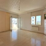 Appartement S+3 vide avec vue mer à Mrezga, Nabeul.