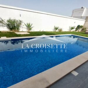 Villa S4 avec piscine à La Soukra MVL1311
