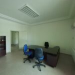 Photo-4 : Bureau meublé 5 pièces 200 m² au 1er étage à la Zone Industrielle Mghira