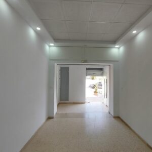 Local commercial à Mourouj 5