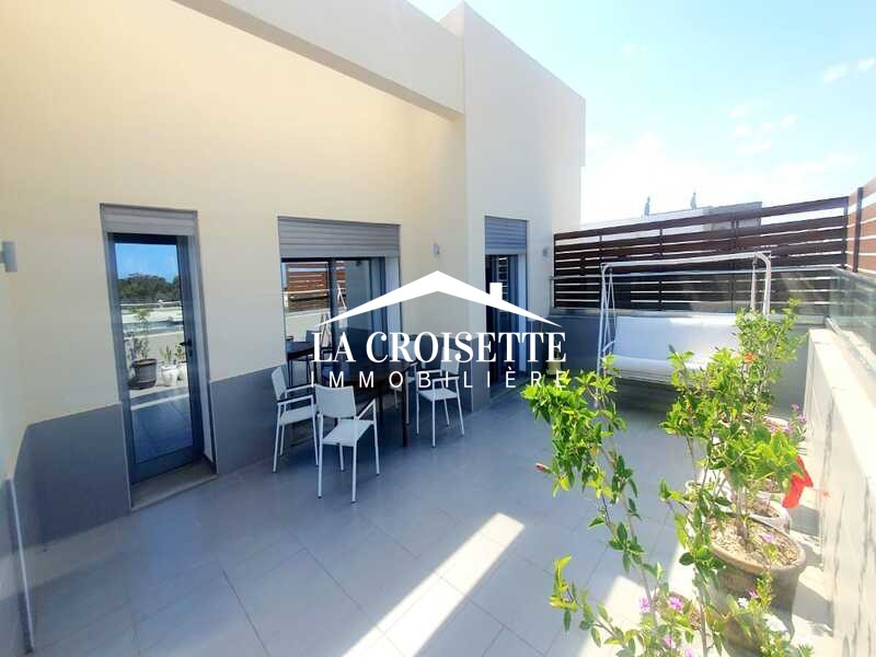 Penthouse meublé S3 avec terrasse à Gammarth MAL1176
