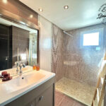 Photo-16 : Superbe S+3 Front de mer à Hammam Sousse