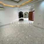 Photo-2 : Rez-de-chaussée de villa S+4 avec jardin aux Jardins de Carthage MRCL0345