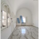 Photo-3 : VILLA S+4 À USAGE BUREAUTIQUE FACE À LA MER DE RADES PLAGE