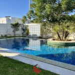 Photo-2 : Magnifique Villa avec Piscine au Lac 2