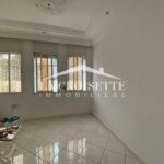 Photo-5 : Rez-de-chaussée de villa S+4 avec jardin aux Jardins de Carthage MRCL0345