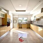 Photo-6 : Magnifique Villa avec Piscine au Lac 2