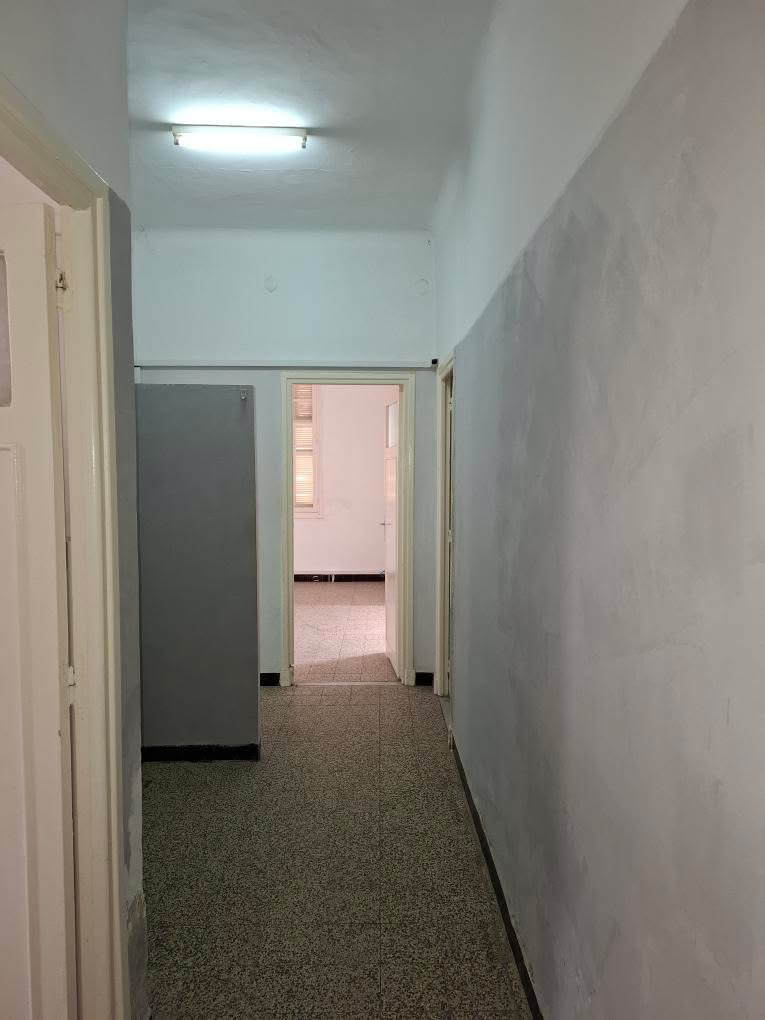 Bureau S+2 de 100 m² à Lafayette Tunis