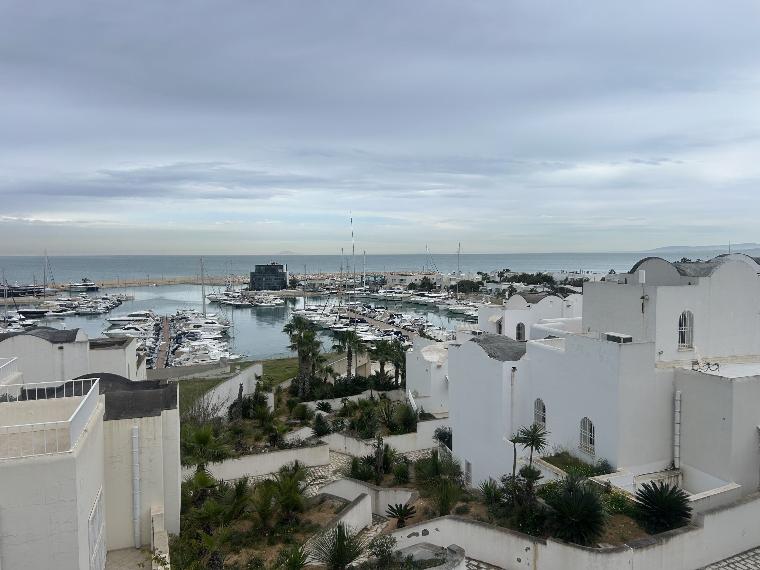 Villa d'Exception avec Terrasse Panoramique sur le Port de Plaisance