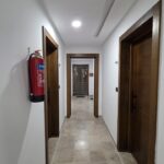 Photo-16 : Bureau / Cabinet Neuf Haut Standing – A + 1 (2 salles d&rsquo;eau+Immense Balcon) – Av. Yasser Arafet