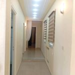 Photo-3 : Grand appartement meublé au rez de chaussée