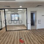 Bureau Rénové de 150 m² au Lac 1