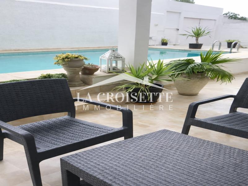 Rez-de-chaussée de villa s3 avec jardin et piscine à Gammarth MDL0033