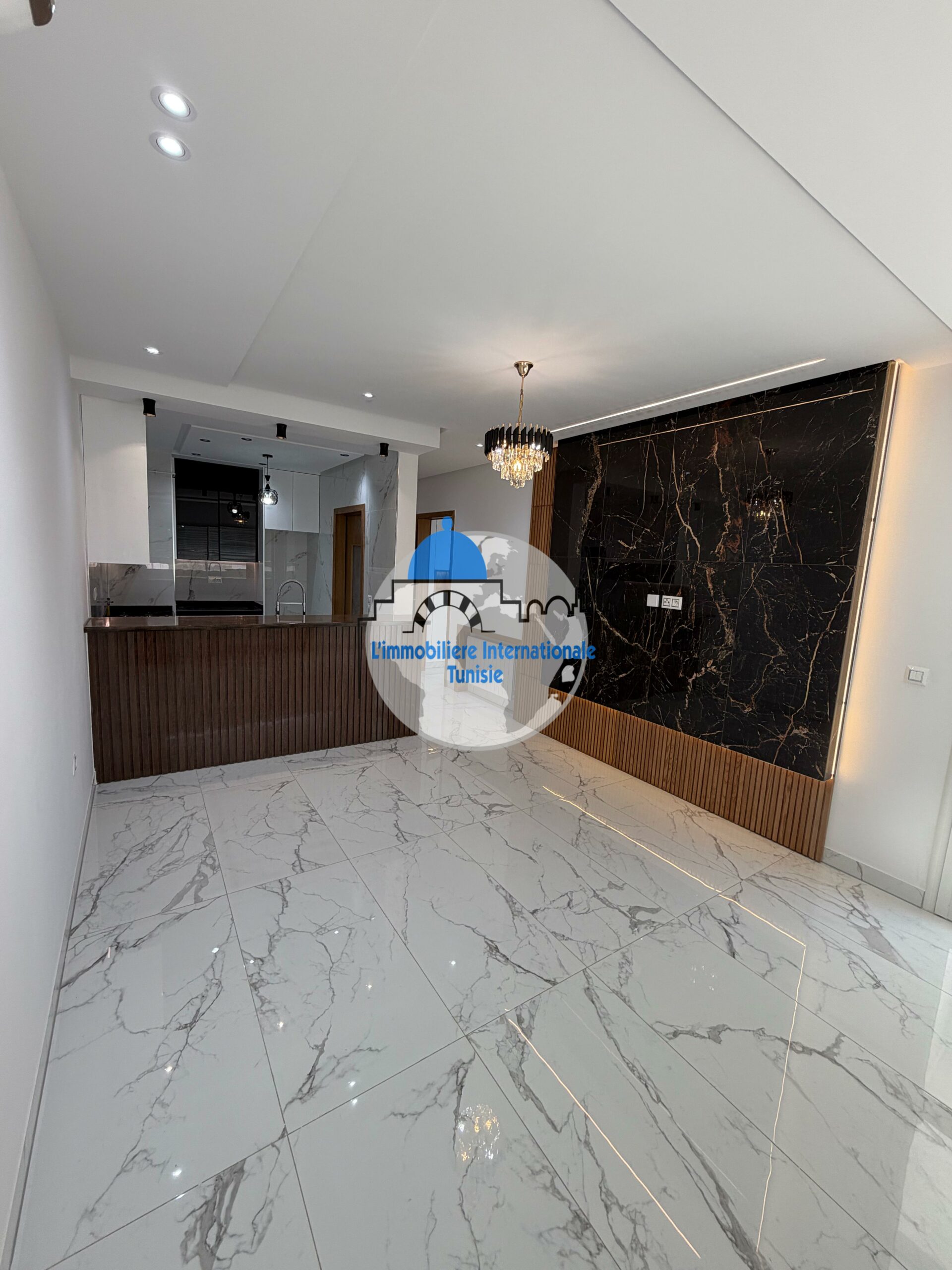 Appartement de luxe S+1 à Khzema Est