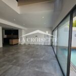 Photo-3 : Triplex S5 avec piscine à Gammarth MDL0570