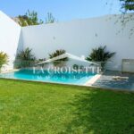 Duplex S3 avec piscine à Gammarth MDL0727