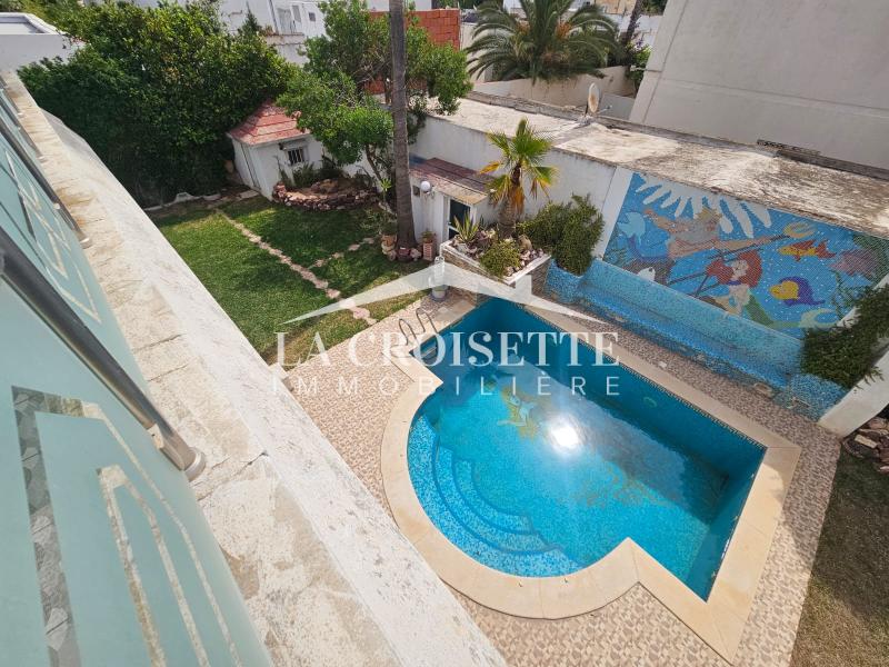 Étage de villa meublé en S3 avec piscine à La Soukra MEL0597