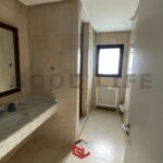 Photo-14 : Villa S+5 avec piscine et jardin à Gammarth