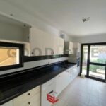 Photo-6 : Villa S+5 avec piscine et jardin à Gammarth