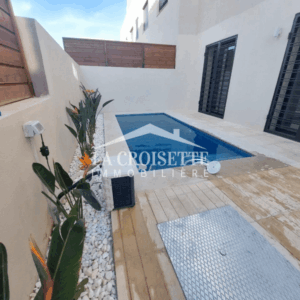 Appartement S+2 avec piscine à La Marsa MAL3211