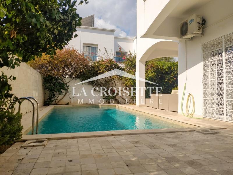 Duplex S3 meublé avec piscine à La Marsa MVL0331