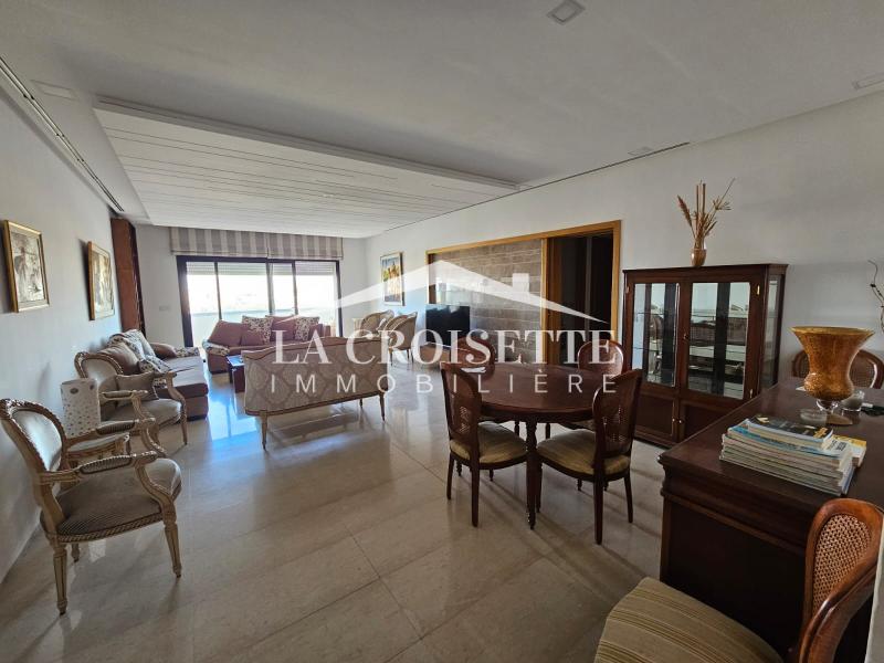 Appartement S+4 avec vue sur lac et forêt aux Jardins de Carthage MAL2308