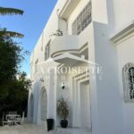 Photo-1 : Villa S+4 avec piscine à La Marsa MVL0121