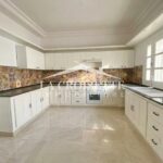Photo-3 : Villa S+5 avec piscine à Gammarth MVL0117