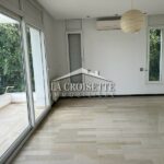 Photo-4 : Villa S+4 avec piscine à La Marsa ZVL1254