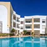Appartement au rez de chaussée avec piscine