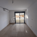 Photo-3 : Appartement S+2 avec piscine à La Marsa MAL3211