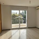 Photo-5 : Villa S+4 avec piscine à La Marsa ZVL1254