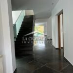 Photo-8 : Villa S+4 avec piscine à La Marsa ZVL1254