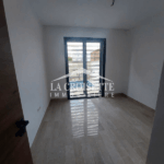 Photo-8 : Appartement S+2 avec piscine à La Marsa MAL3211