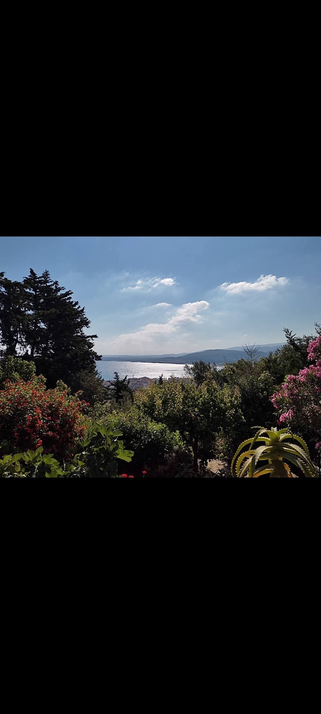 Charmante maison avec jardin – Vue sur mer à Tabarka